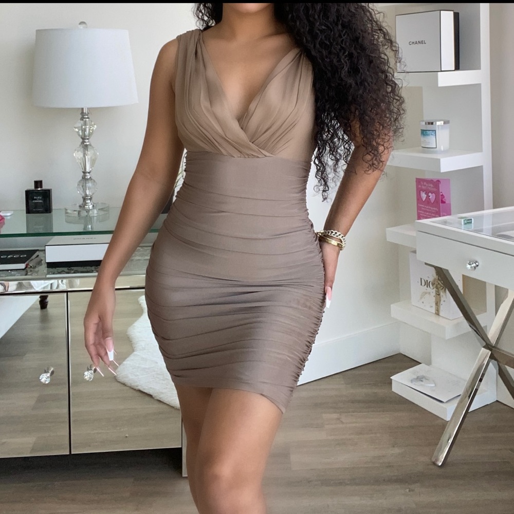 Bebe dress
